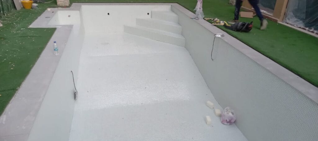 pool construction near me