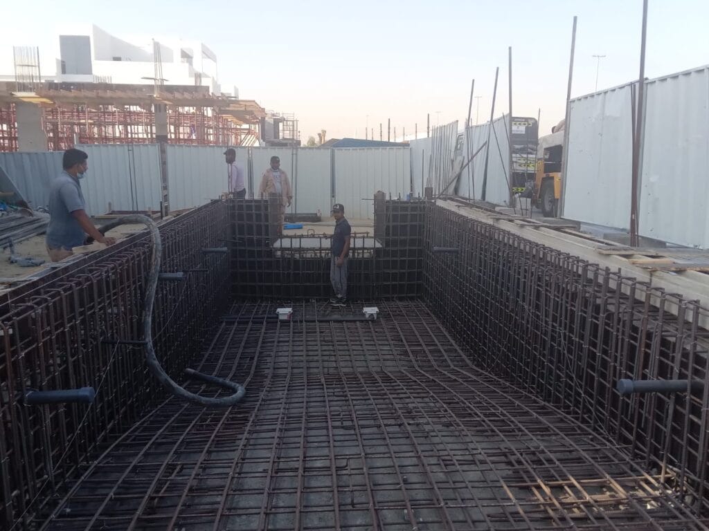 professional pool cleaners near me