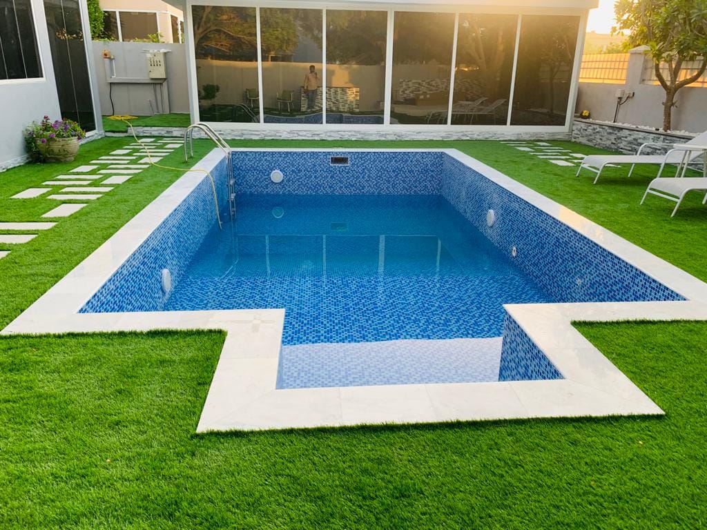 swimming pool construction dubai